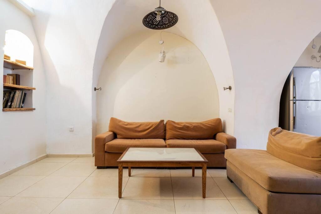 שלווה בעיר העתיקה - Peace In The Heart Of The Old City Safed Buitenkant foto